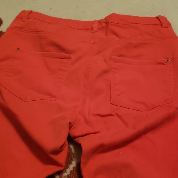 Women's Skinny Jeans - Picture 7 of 7